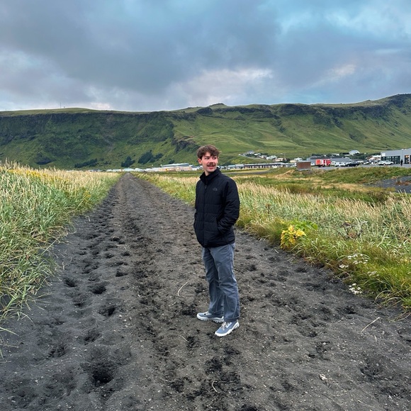 Meet the Posher: Will - Picture 2 of 4